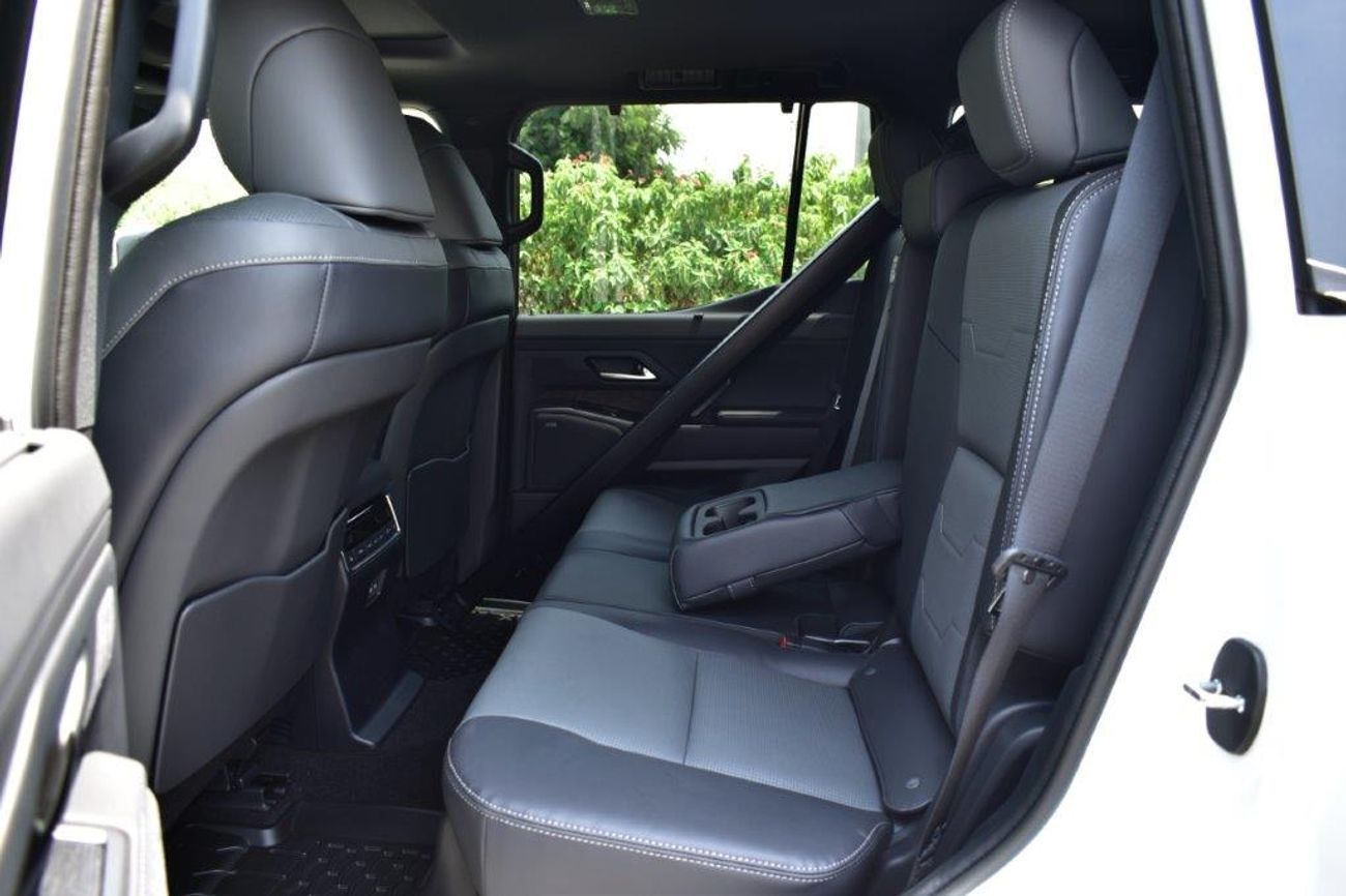 لكزس GX550 LUXURY V6 3.4L PETROL AWD 7-SEATER AUTOMATIC TRANSMISSION