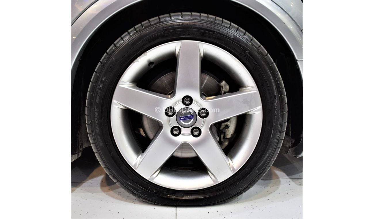 Volvo C30 VERY LOW MILEAGE ONLY 78,000 KM! ( FULL SERVICE HISTORY ) Volvo C30 R-Design 2009 Model!! in Silver 