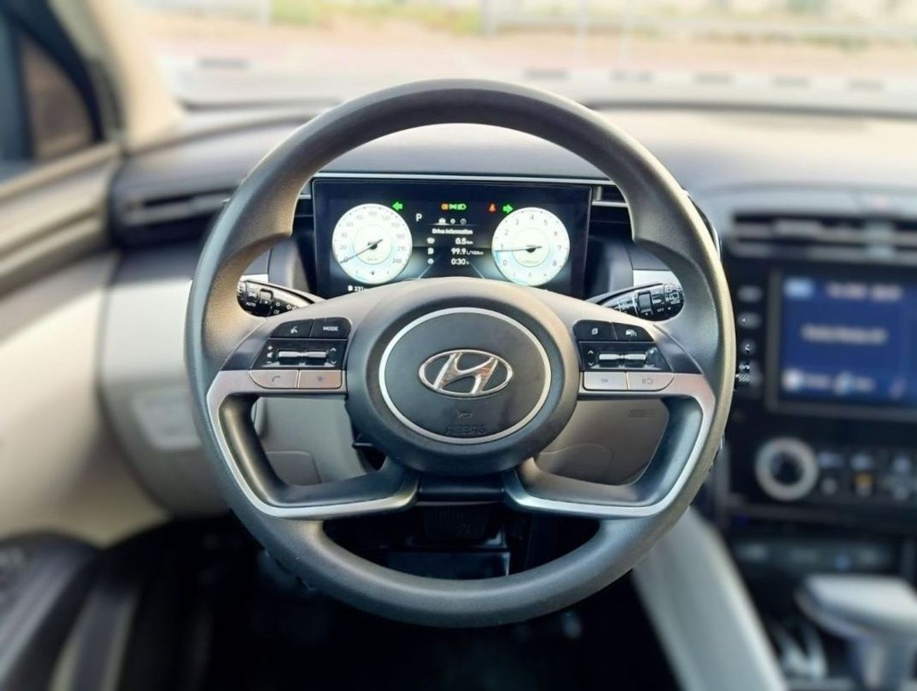 Hyundai Tucson Hyundai Tucson 2022  full option , 5dr SUV, 2.0L 4cyl Petrol, Automatic, Front Wheel Drive Used