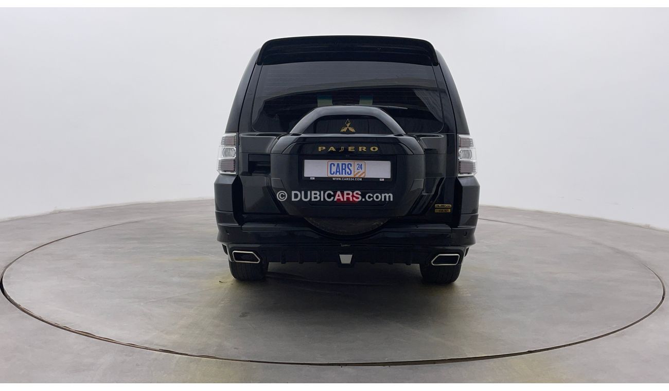 Mitsubishi Pajero 2000