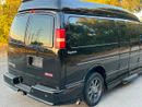 GMC Savana GMC SAVANA LIMITED 2013 GCC // VIP ROOM // TV // ACCIDENT FREE // PERFECT CONDITION // 9 SEATS