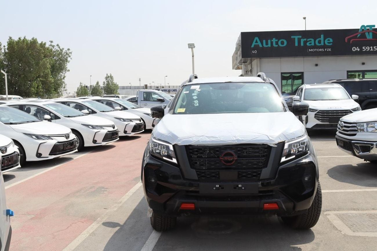 Nissan Navara G 2.5L 4WD A/T