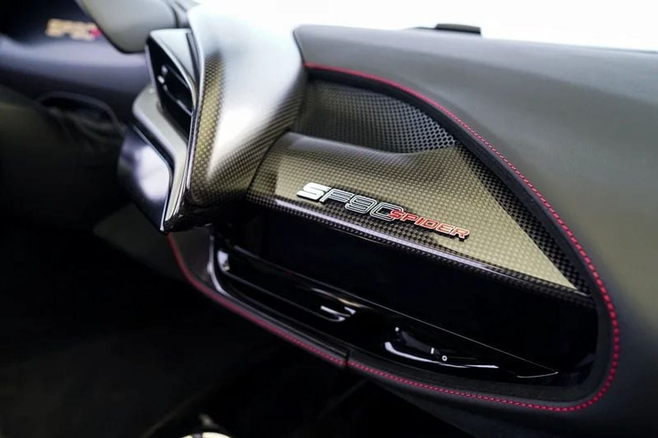 Ferrari SF90 SPIDER
