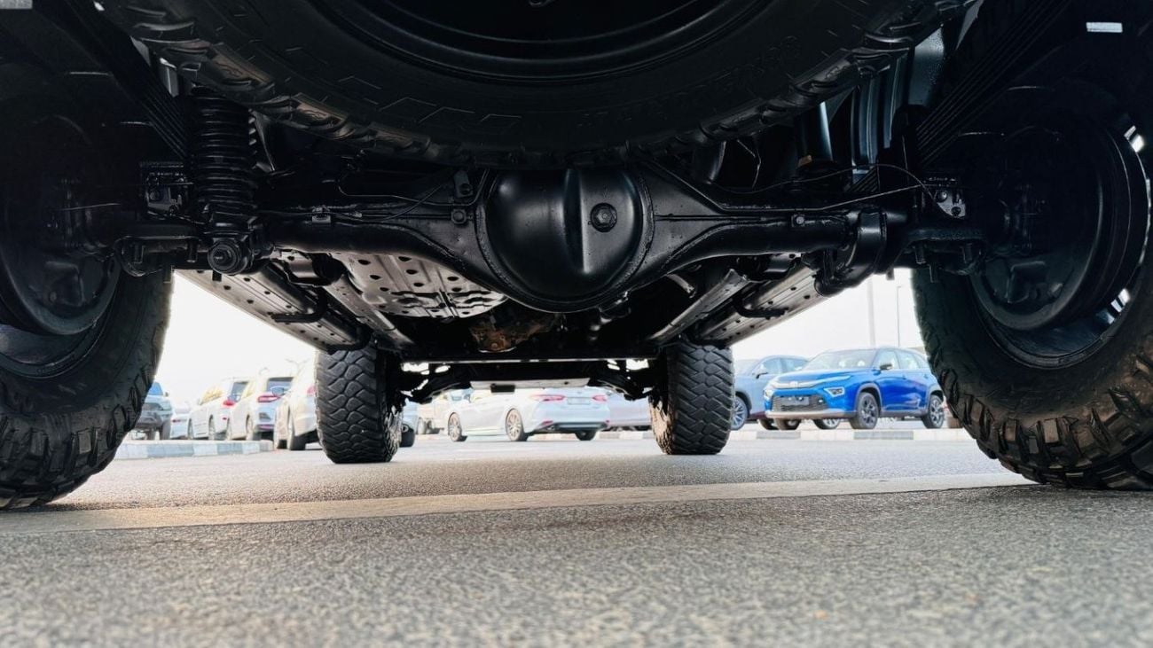 تويوتا هيلوكس -