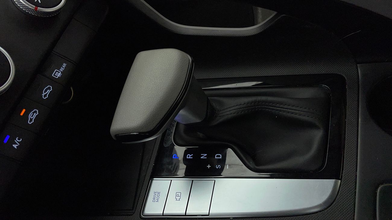 Hyundai Elantra SMART 1.6 | Zero Down Payment | Home Test Drive