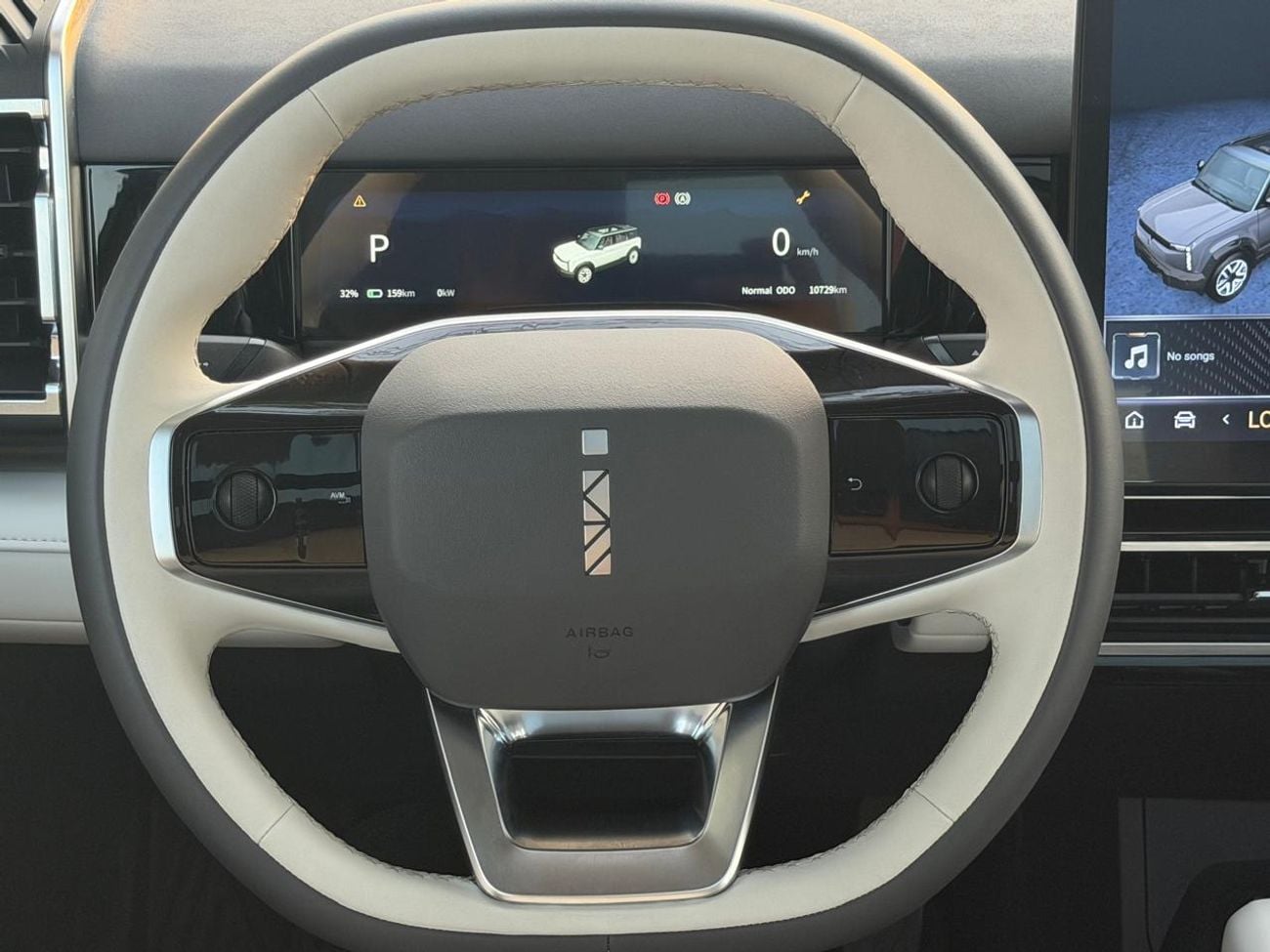 Chery iCAR 3 STD (NON GCC) Brand New Chery iCar 03 2024 Long Range Edition - Electric SUV Original Paint With 2 Y