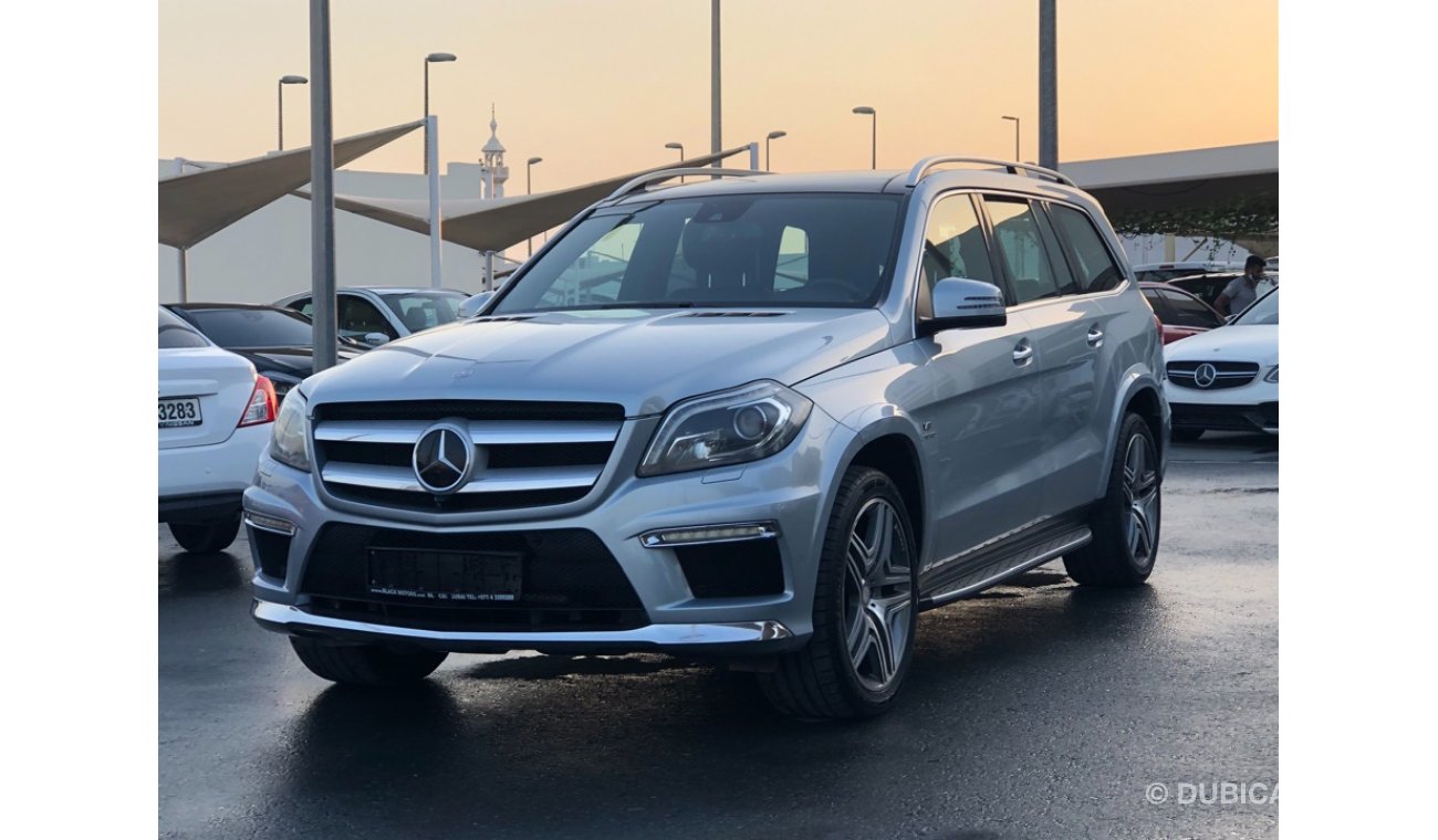 Mercedes-Benz GL 500 Mercedes benz GL500 kit AMG MODEL 2014 GCC CAR PREFECT CONDITION FULL OPTION LOW MILEAGE PANORAMIC