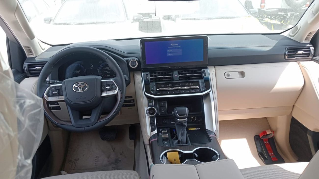 تويوتا لاند كروزر VX 3.3L