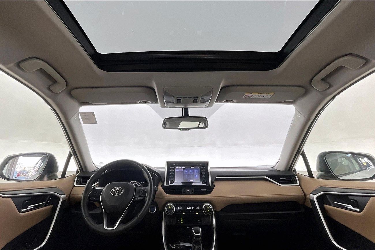 Toyota RAV4 VXR HEV | National Day Celebration | Guaranteed Warranty | 0 Down Payment