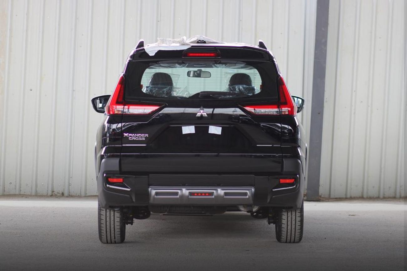 ميتسوبيشي إكسباندر كروس