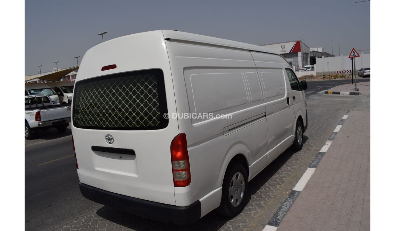 Toyota Hiace GL - High Roof LWB Toyota Hiace Highroof Van, Model:2016. Excellent condition