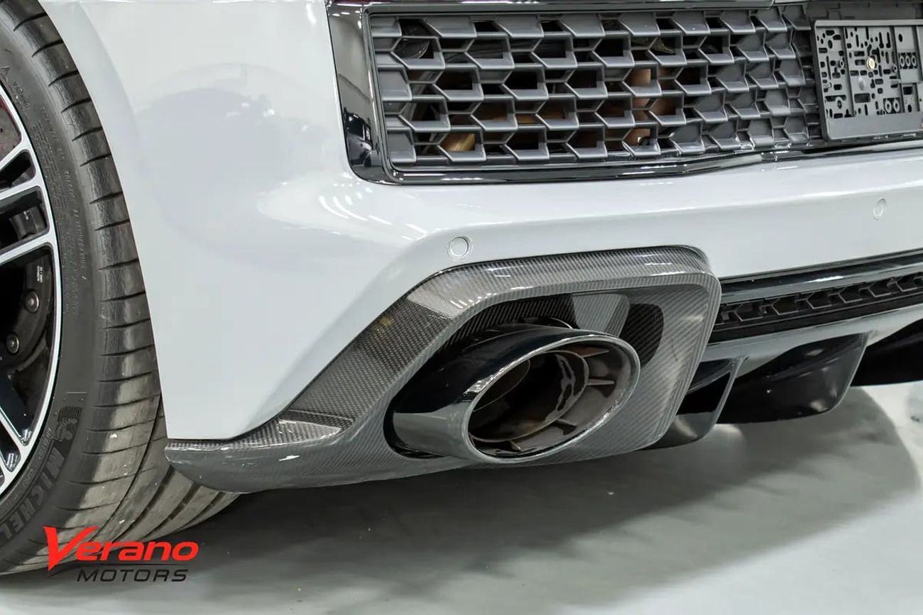 أودي R8 Performance | Nardo Grey | Carbon Package | Warranty Service Contract