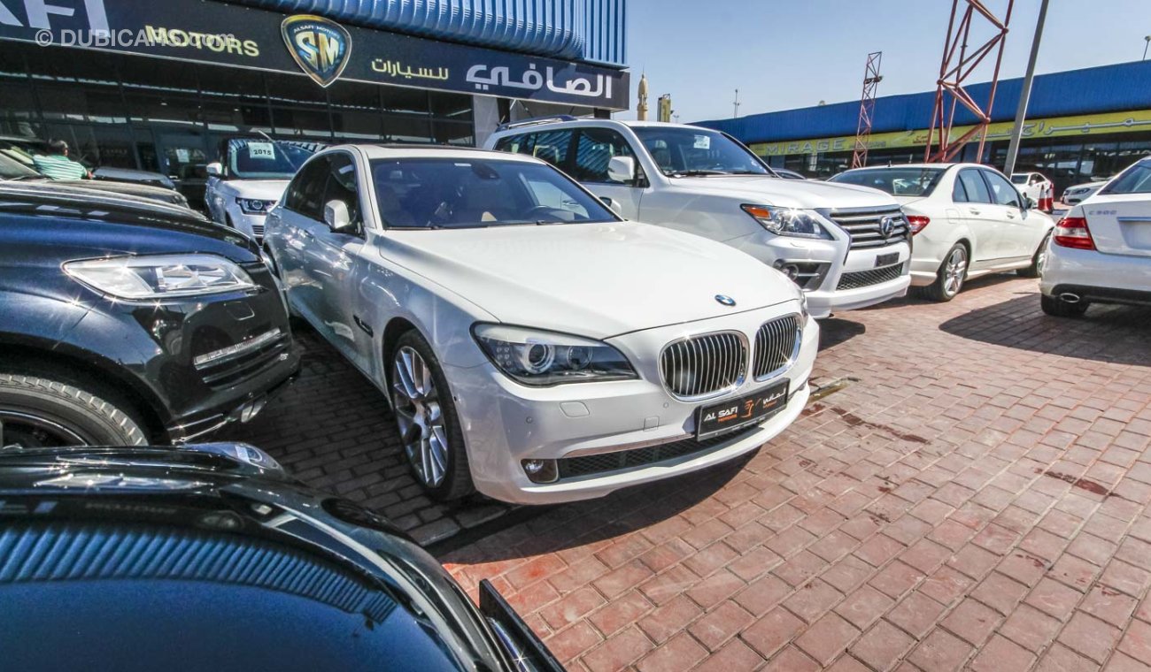 بي أم دبليو 750 Li