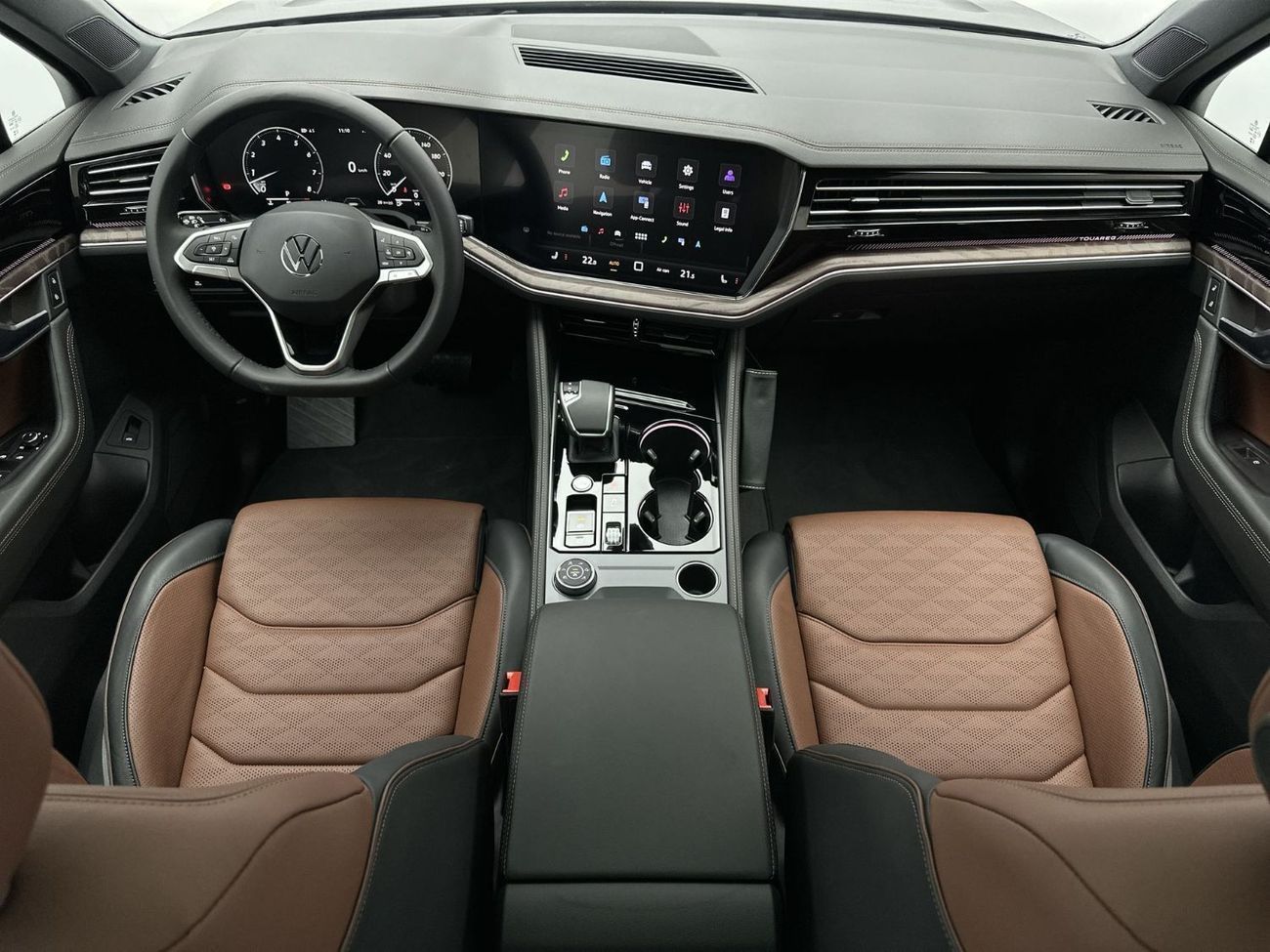 Volkswagen Touareg Touareg Elegance - Tirano (Ref#00417) / 39,100 AED SAVINGS from New Car