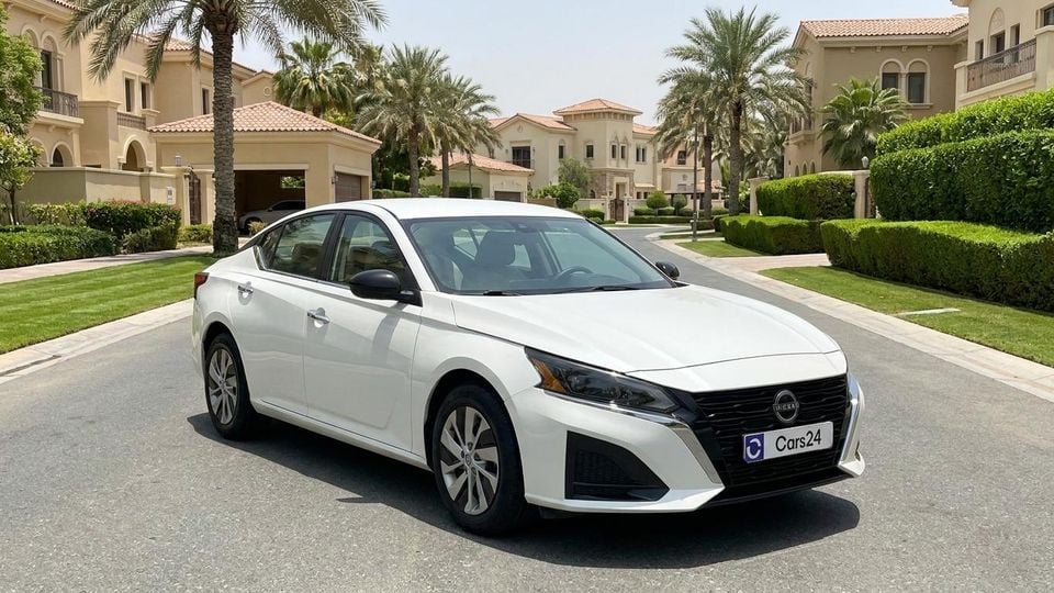 Nissan Altima S