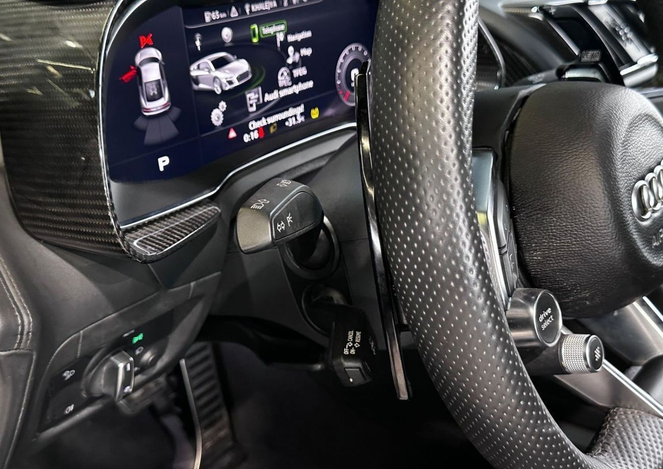 أودي R8 V10 Plus Performance parts 5.2L