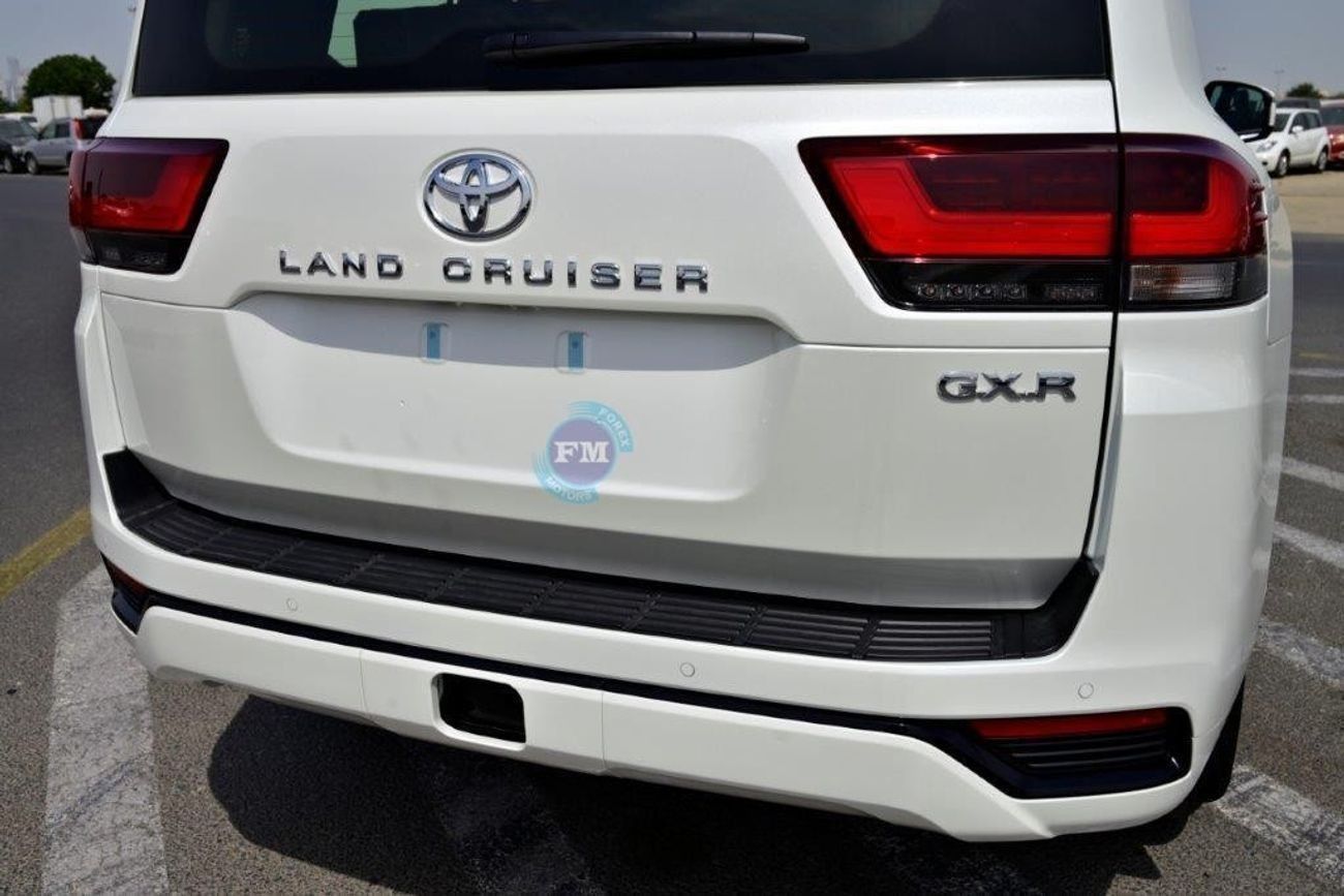 Toyota Land Cruiser 300 GXR V6 4.0L Petrol Automatic