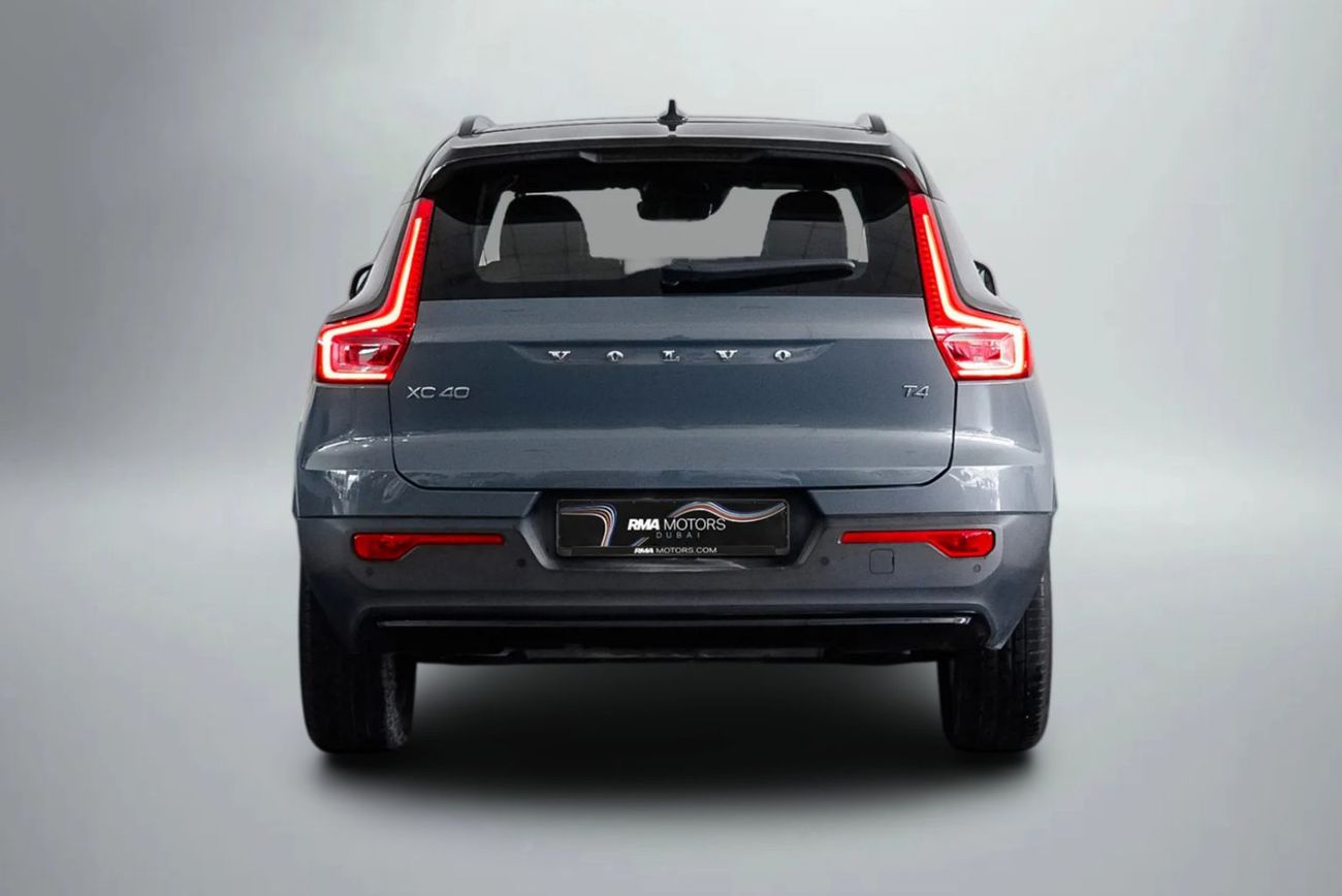 Volvo XC40 T4 R Design 2.0L