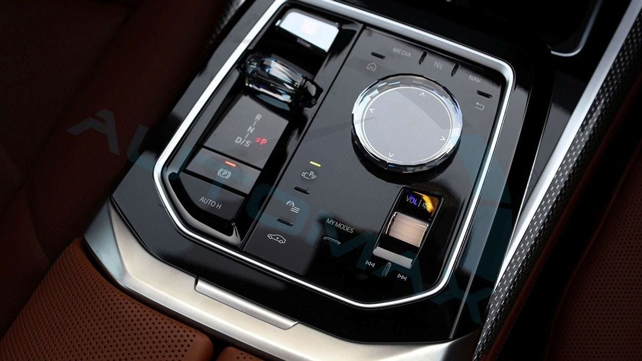 بي أم دبليو 760i (For Export , НА ЭКСПОРТ) xDrive M 4.4TT V8 AWD 2026 GCC Без пробега