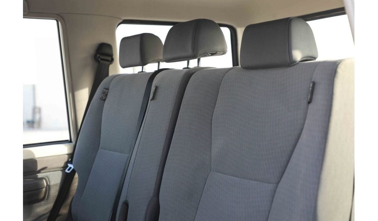 Toyota Land Cruiser 70 2024 Toyota LC76 4.0 Hard Top LX HI - White inside Bluish Grey | Export Only