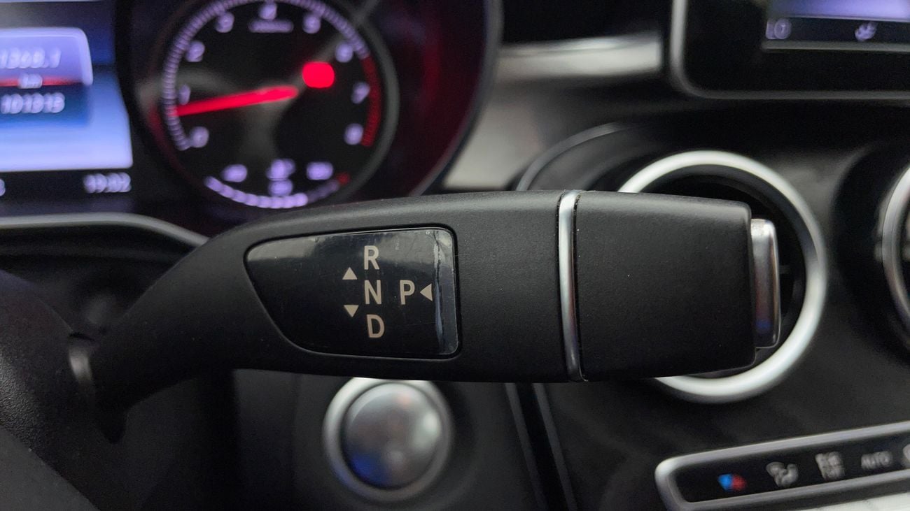 مرسيدس بنز C 200 AMG SPORT PACKAGE 2 | بدون دفعة مقدمة | اختبار القيادة في المنزل