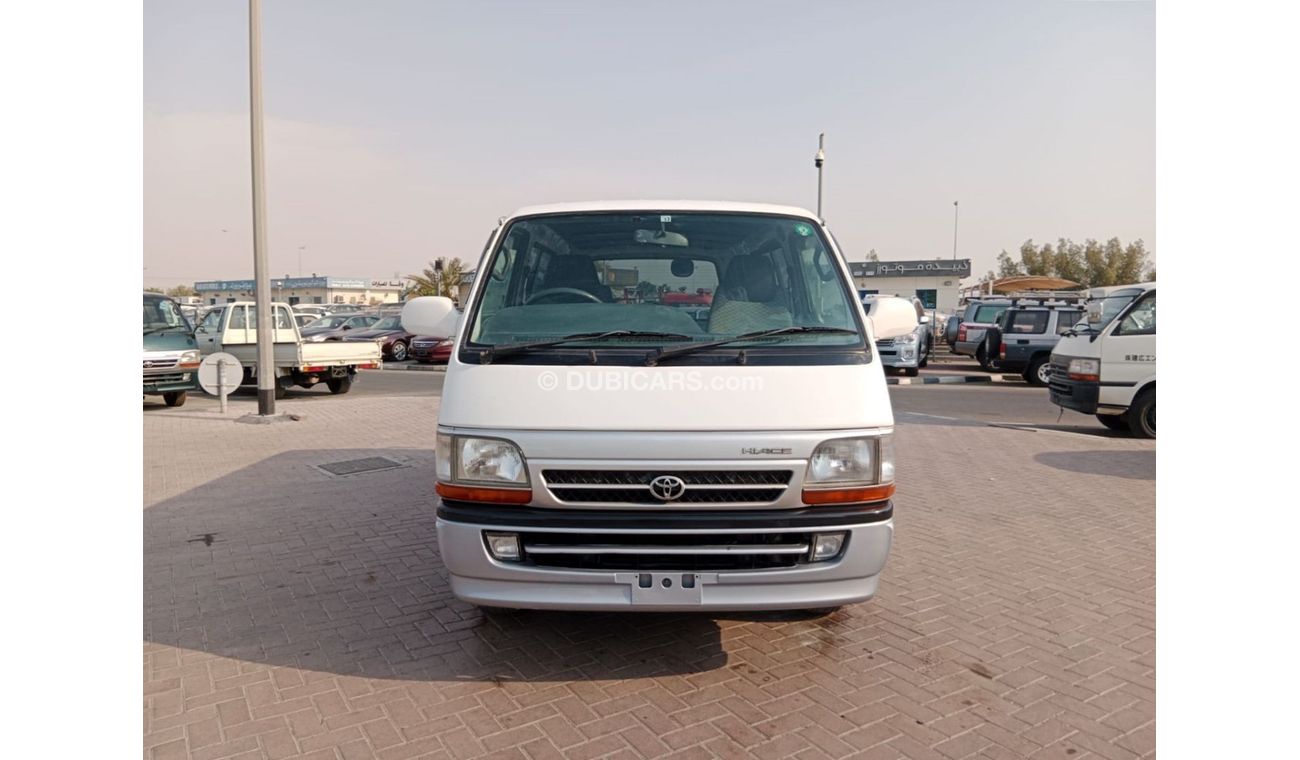 Toyota Hiace TOYOTA HIACE VAN RIGHT HAND DRIVE (PM1602)
