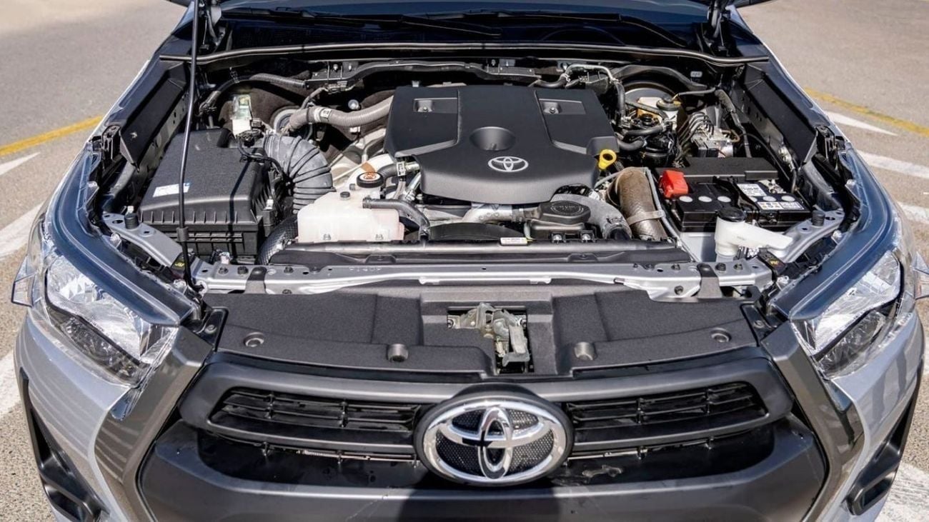Toyota Hilux GL HILUX 2.4L AT
