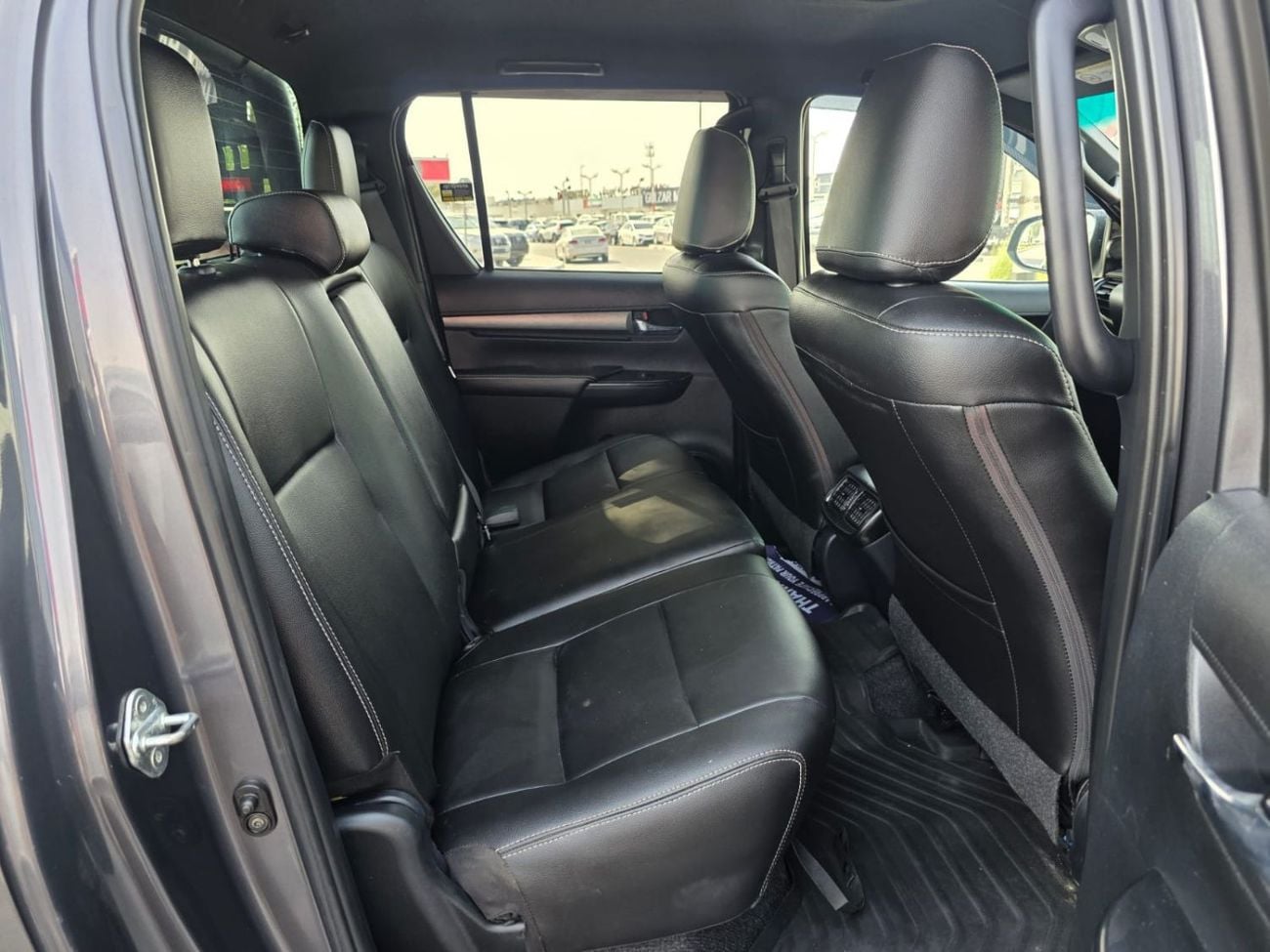 Toyota Hilux HILUX DIESEL 2.8 LITER RIGHT HAND DRIVE FOR EXPORT ONLY