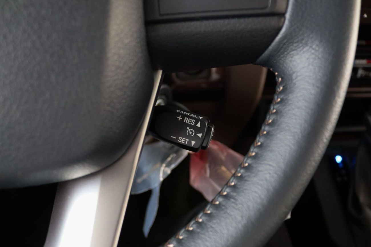 Toyota Land Cruiser 2025 LAND CRUISER GRJ 71 4.0 V6 AT FULL  **EXPORT ONLY**التصدير فقط خارج الخليج**