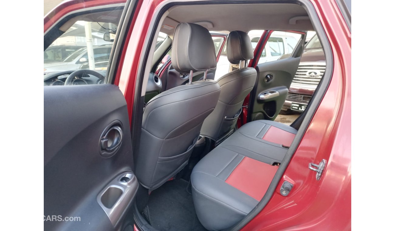 Nissan Juke GCC 2012 model, cruise control, steering wheel, sensors, in excellent condition