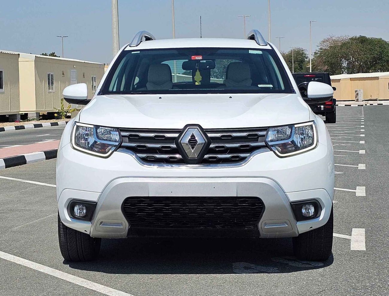 Renault Duster / LEATHER SEATS/ ALLOY RIMS/ SAME COLOR BODY/ LOW MILEAGE/ 475 MONTHLY/ LOT#38523