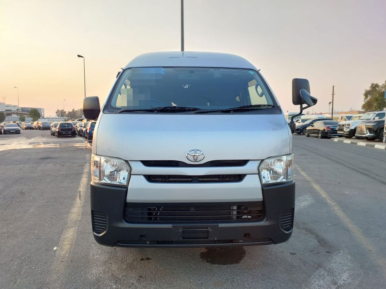 تويوتا هاياس TOYOTA HIACE VAN RHD 2014 MODEL 3.0 L DIESEL AUTOMATIC(PM42719)