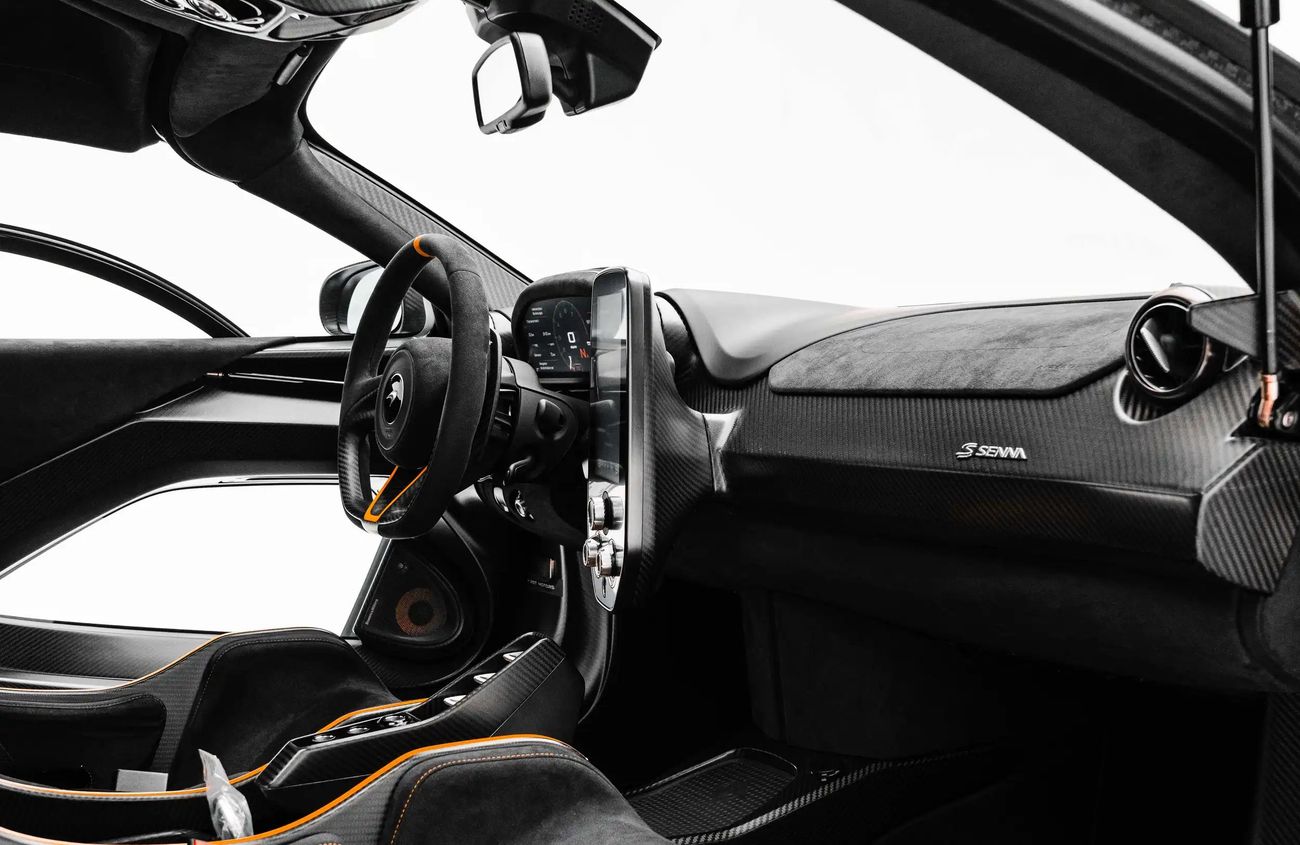 مكلارين سينا 4.0L V8 Twin-Turbocharged Engine