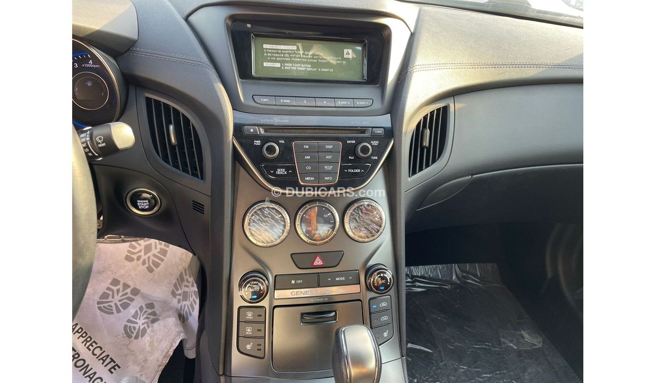 Hyundai Genesis HYUNDAI GENESIS COUPE, 2.0L, WHITE WITH BROWN LEATHER INTERIOR, MODEL 2014 FOR EXPORT
