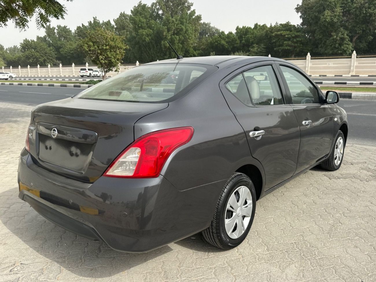 نيسان صني S 1.6L