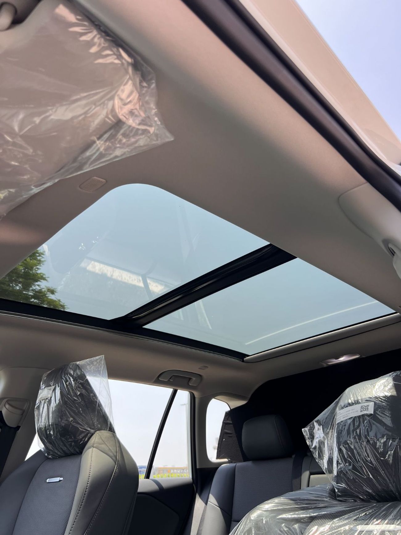 تويوتا راف ٤ TOYOTA RAV4 2.0 4WD LUXURY -2026YM