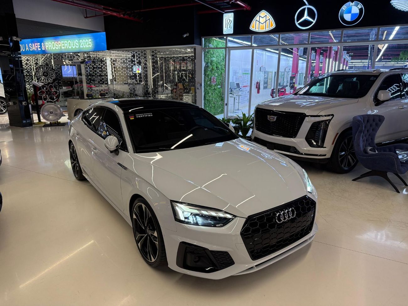 Audi A5 40 TFSI S Line 2.0L (190 HP) 2022 Audi A5 40 TFSI S-line - GCC - Good Condition -Just 1,500 Monthly