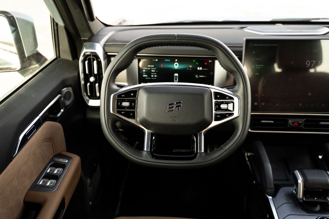 Jetour T2 Luxury 2024 GCC Low Mileage Full Service History 2.0L Turbo 4 Cylinders