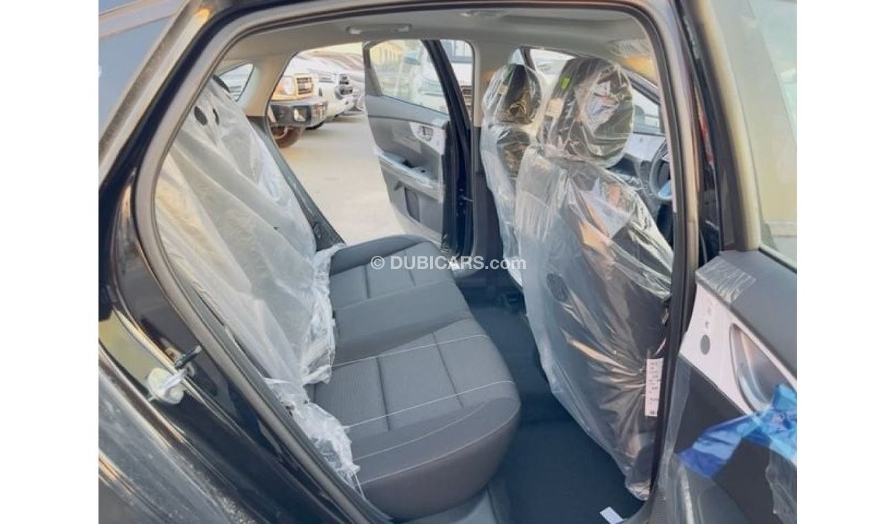 Kia Cerato 1.6L full option AT (Sunroof + Alloy wheels) Model  2022