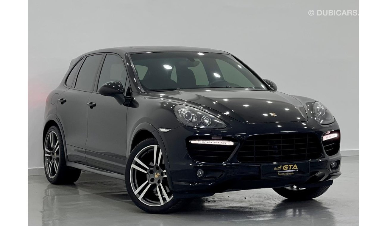 بورش كايان جي تي أس *Like New* 2014 Porsche Cayenne GTS, Full Porsche Service History, Low Kms, GCC Specs