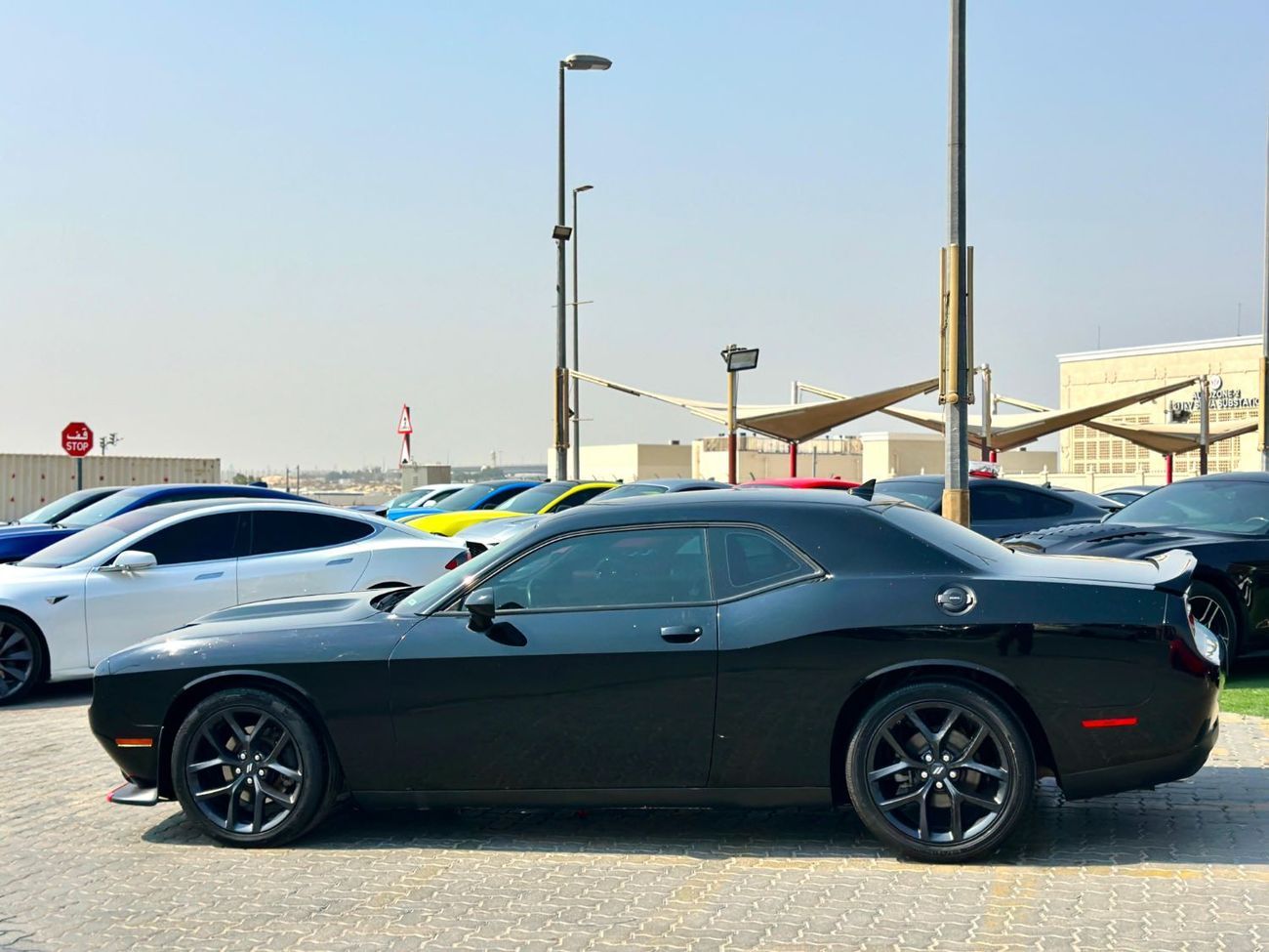 Dodge Challenger R/T 5.7L (370 HP) | Monthly 1400/- | 0% DP | Memory Seats | Super Track Pak | # 75325