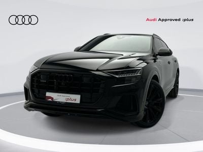 أودي Q8 55 TFSI quattro (340 HP) Crimson Red Edition (Ref# 053982)