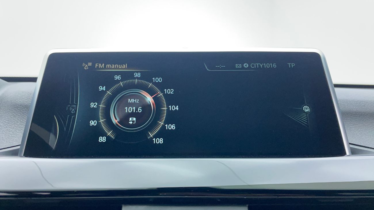 بي أم دبليو X1 2 2000