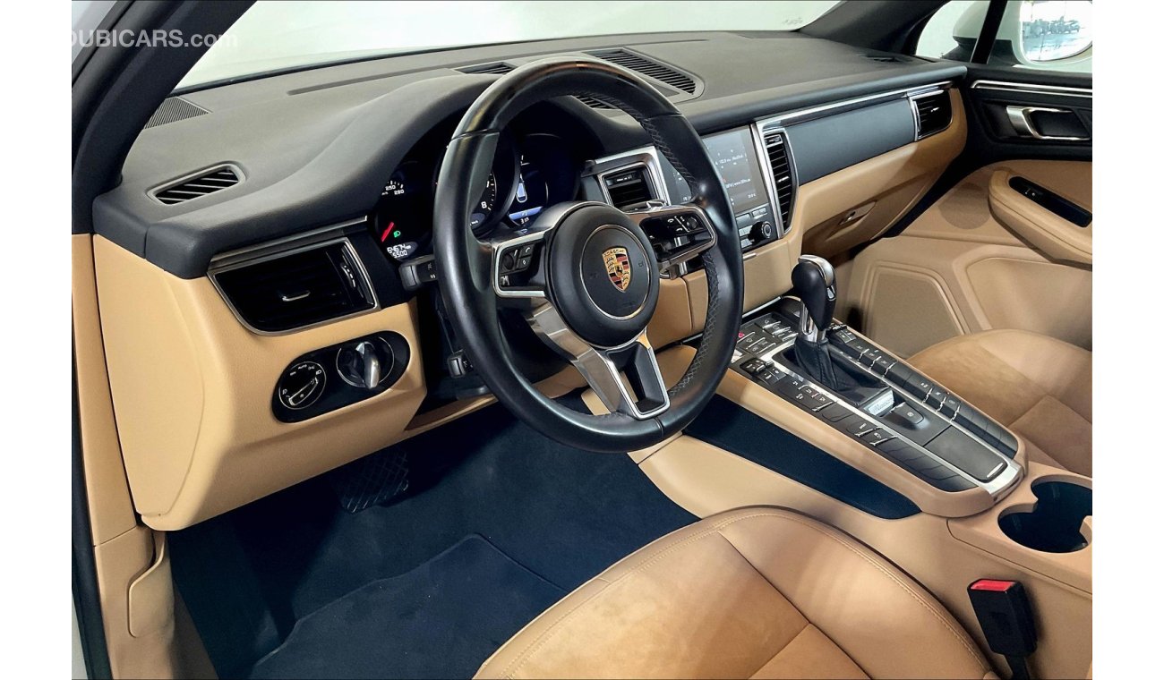 Porsche Macan Standard+