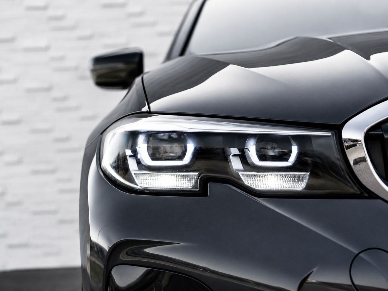 BMW 330i M SPORT