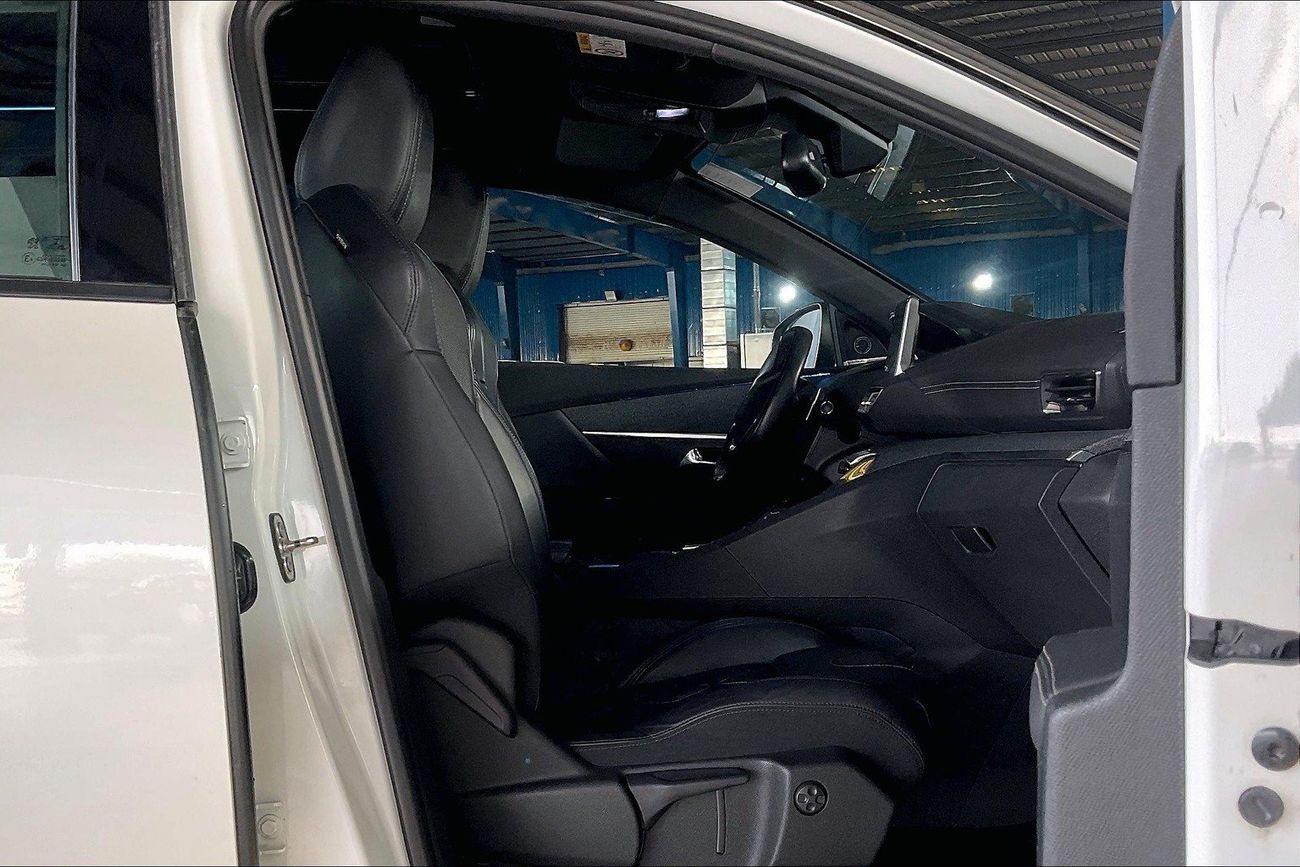 بيجو 5008 GT Line | شامل الضمان | 0 ﺪﻔﻋﺓ ﺃﻮﻟﻯ