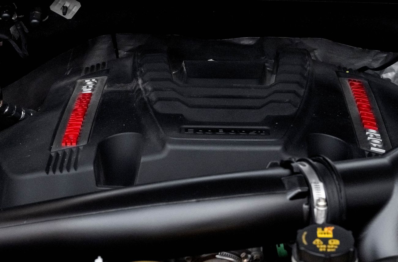 Ford F 150 F-Series Raptor | 3,721 P.M | 0% Downpayment | FORD WARRANTY | EXCELLENT CONDITION