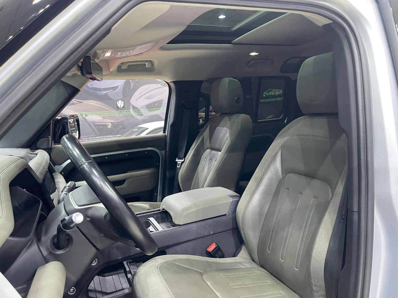 Land Rover Defender D200 110 X-Dynamic S 2.0L (5 Seater)