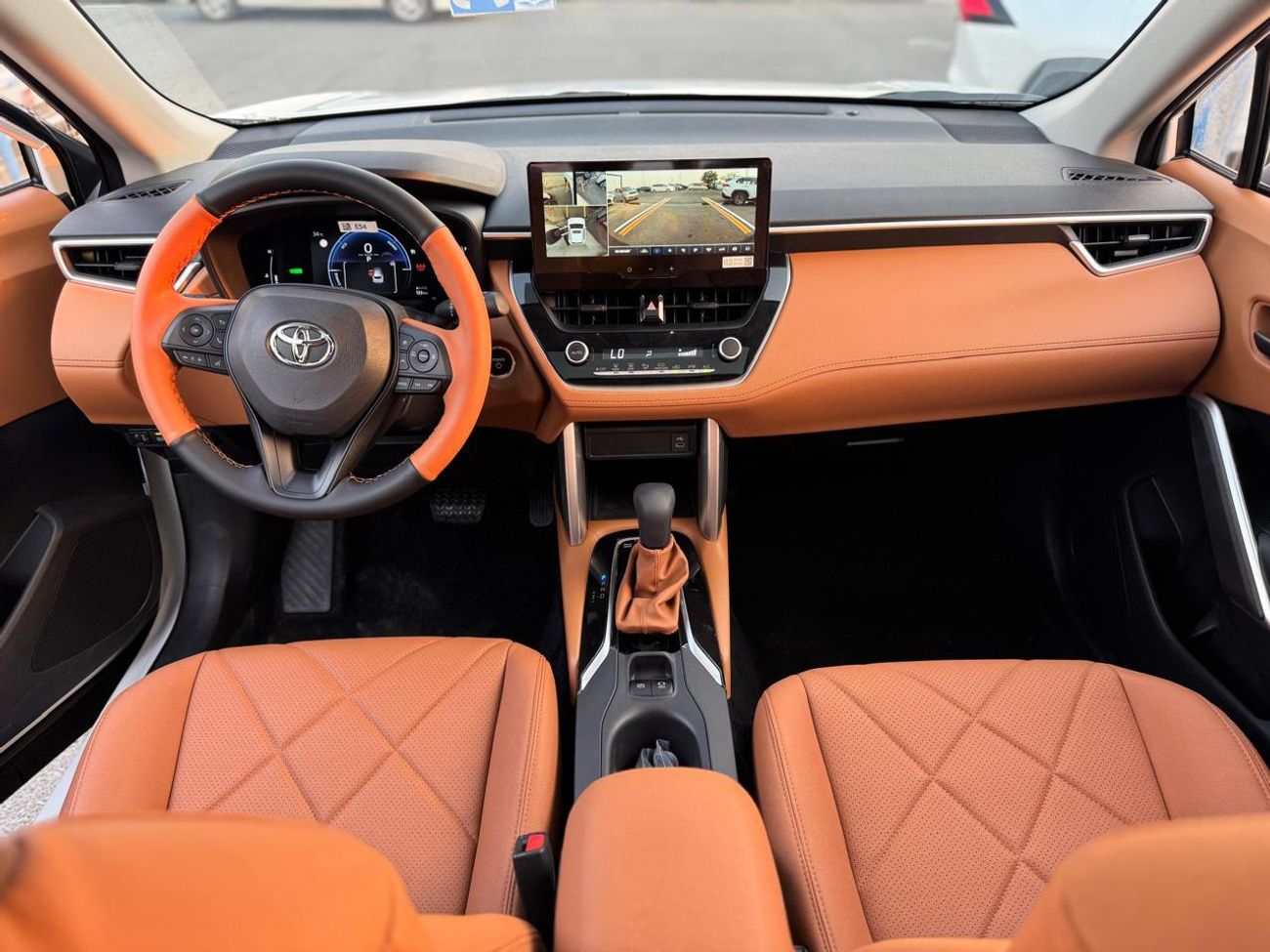 Toyota Corolla Cross TOYOTA CROSS WITH RARE CAMERA ,POWER TAILGATE , 2.0  HYBRID MY 2024