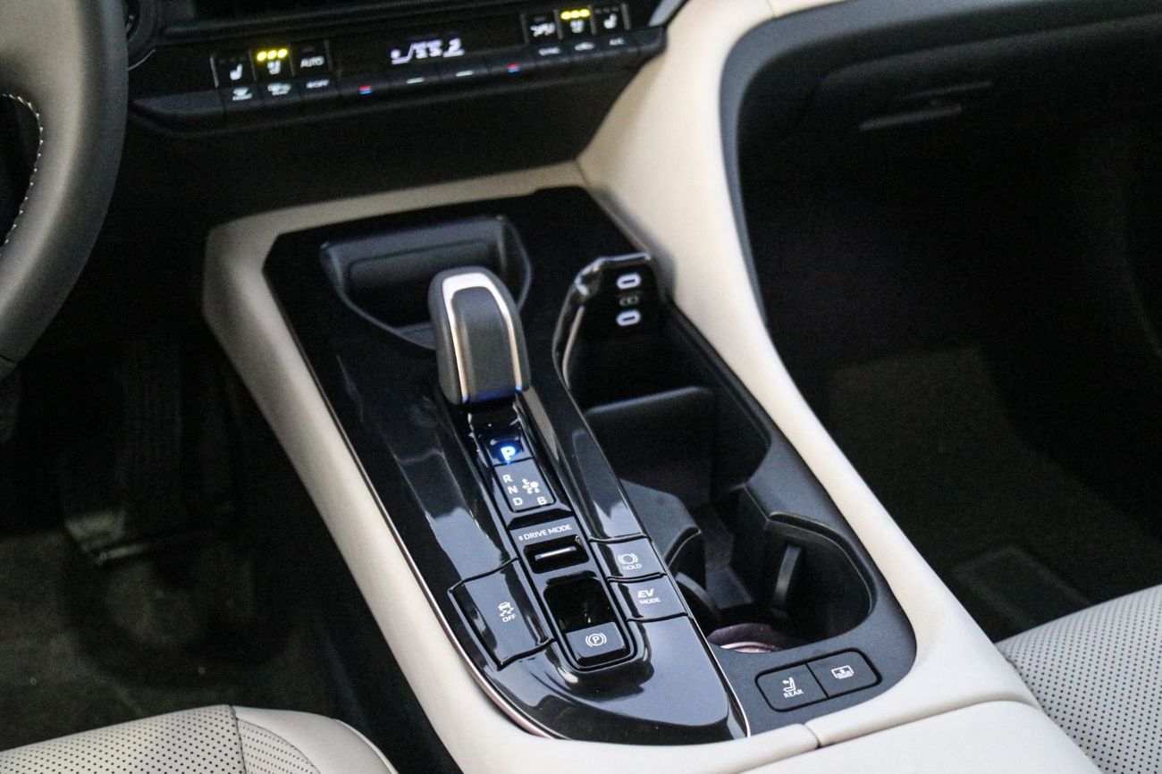 Toyota Crown TOYOTA CROWN HYBRID 2025 | 2.5L | BEST EXPORT PRICE